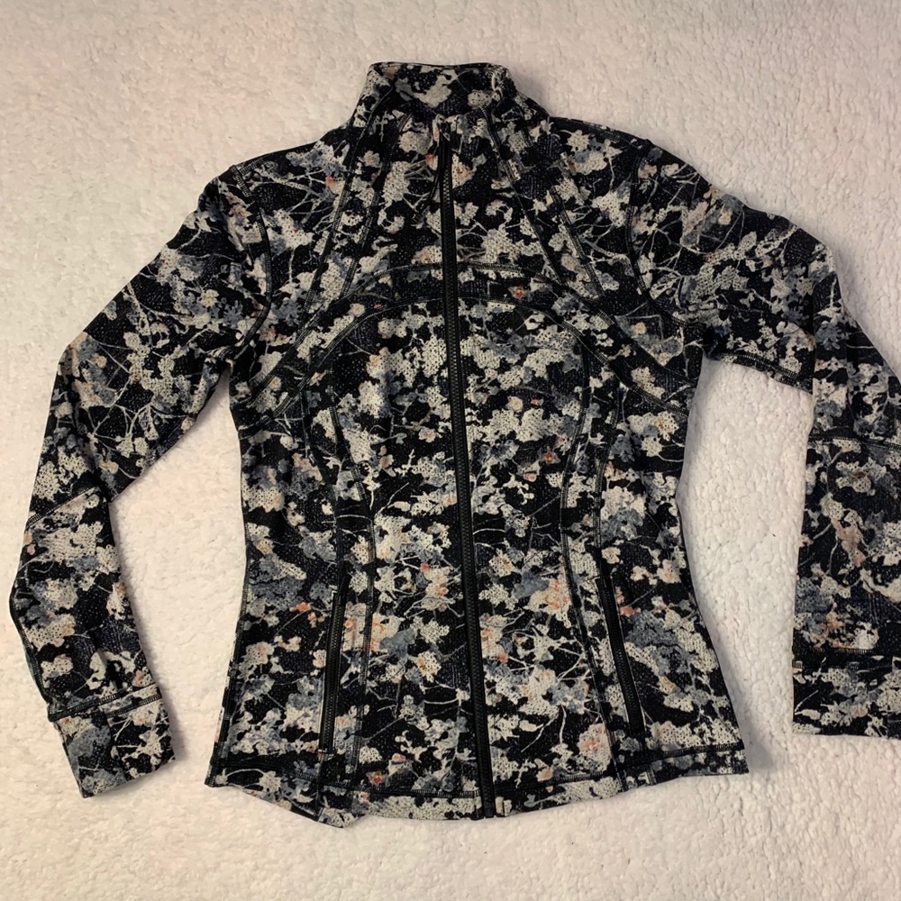 Lululemon floral Define Jacket (size 10)